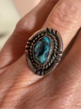 Old pawn Native American Sterling silver turquoise Ring size 4 3/4 Southwestern